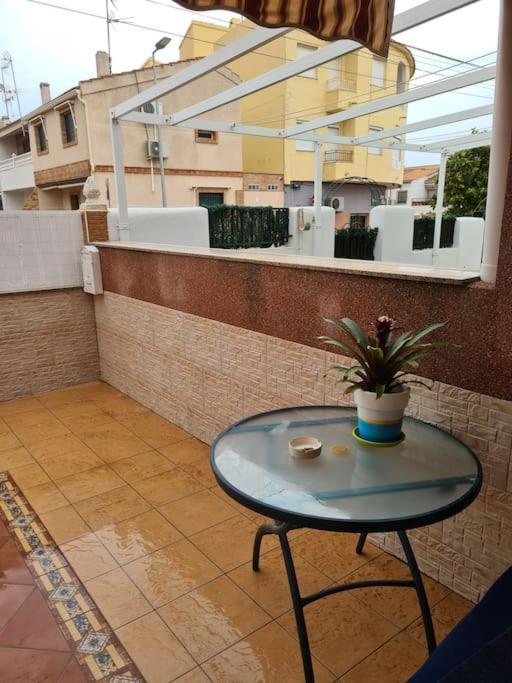Apartamento Alex Bungalow Torrevieja Exterior foto